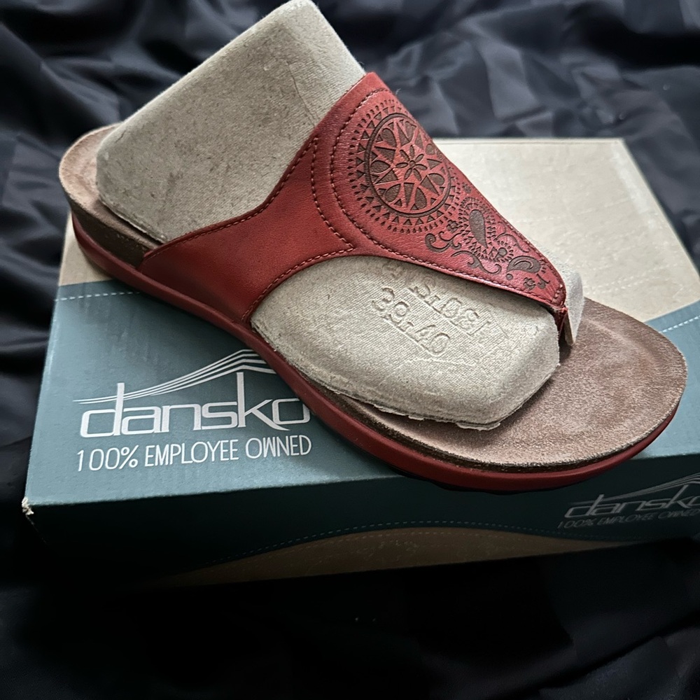 Dansko Women's Embossed Red Sandals